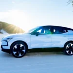 Volvo Backtracks on its Plan to Go EV-Only by 2030 – A Strategic Shift Towards Hybrid Vehicles