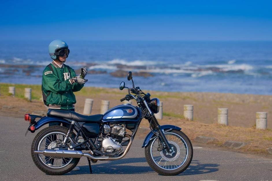 New Royal Enfield Rival Is Here? Everything You Need to Know About the Latest Classic‑Retro Beast | High Quality Images New Royal Enfield Rival Is Here? Everything You Need to Know About the Latest Classic‑Retro Beast - Complete Specifications, Price & Review 2025