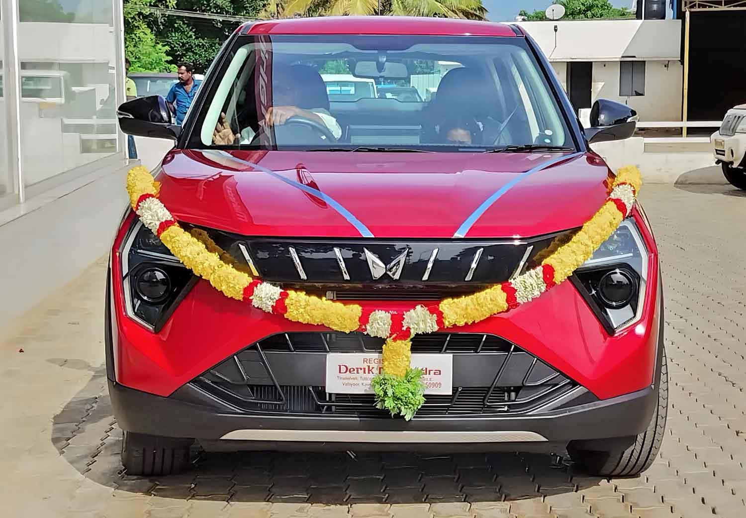 Mahindra December 2025 Sales Analysis: Scorpio, Bolvo, Thar, XUV 7XO & EVs – Numbers, Trends & What’s Next - Complete Specifications, Price & Review 2026
