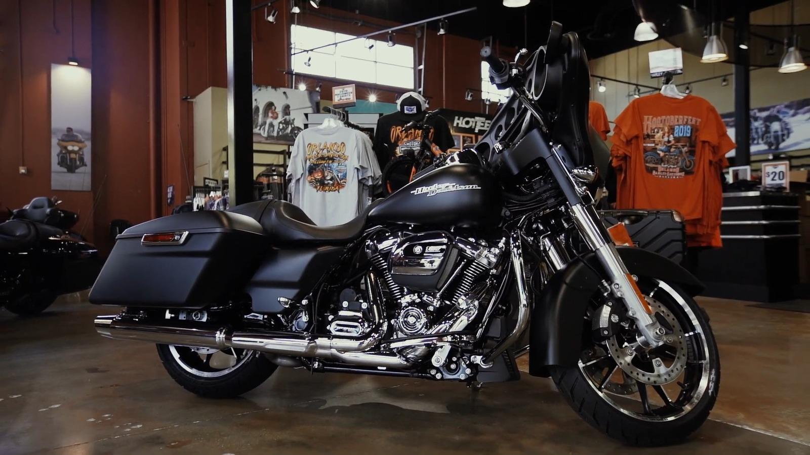 2020 Harley-Davidson Street Glide Depreciation: How Much Value Has It Lost After 5 Years? - Complete Specifications, Price & Review 2026