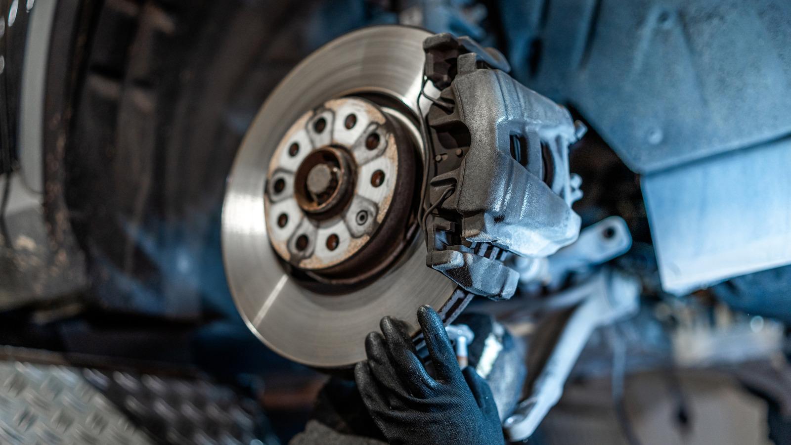 How to Tell If You Need New Brakes – Signs, Symptoms, and Replacement Guide - Complete Specifications, Price & Review 2026