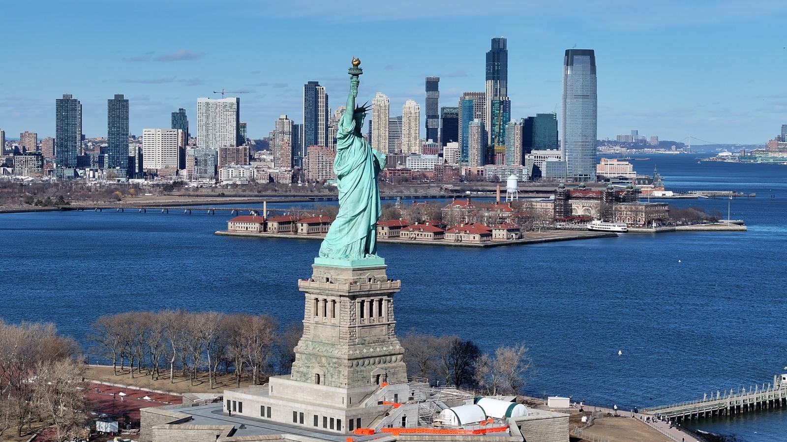 Why Charging Drivers to Enter Manhattan Is NYC’s Smartest Move Yet - Complete Specifications, Price & Review 2026