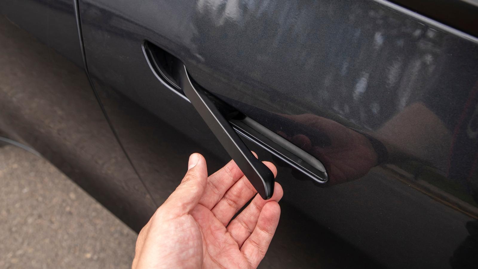 Congress Proposes ‘SAFE Exit Act’ to Fix Tesla‑Style Door Handles – What It Means for Drivers - Complete Specifications, Price & Review 2026