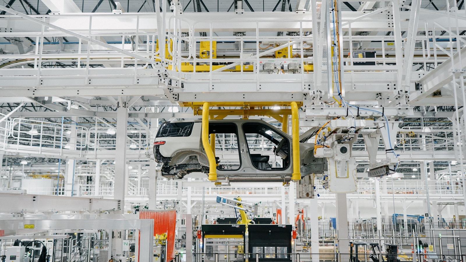 Where Are Rivian EVs Made? Inside the Normal, Illinois Plant | High Quality Images Where Are Rivian EVs Made? Inside the Normal, Illinois Plant - Complete Specifications, Price & Review 2026