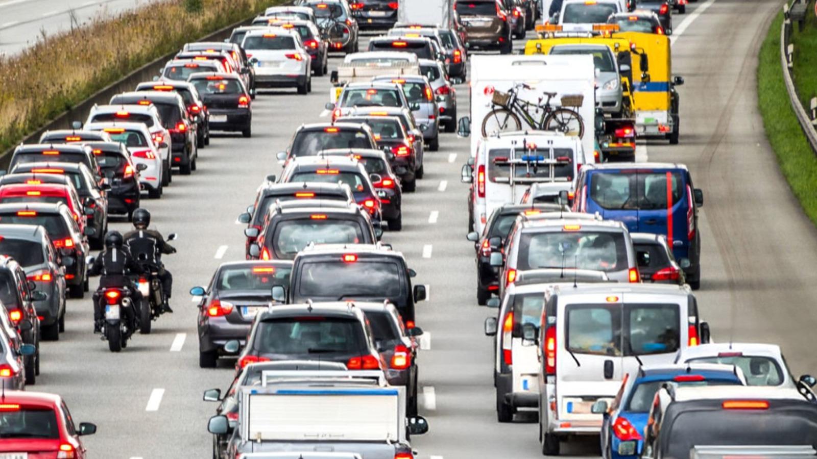 These 10 SUVs Have the Most Occupant Fatalities per Mile – Safety Risks Unveiled | High Quality Images These 10 SUVs Have the Most Occupant Fatalities per Mile – Safety Risks Unveiled - Complete Specifications, Price & Review 2026