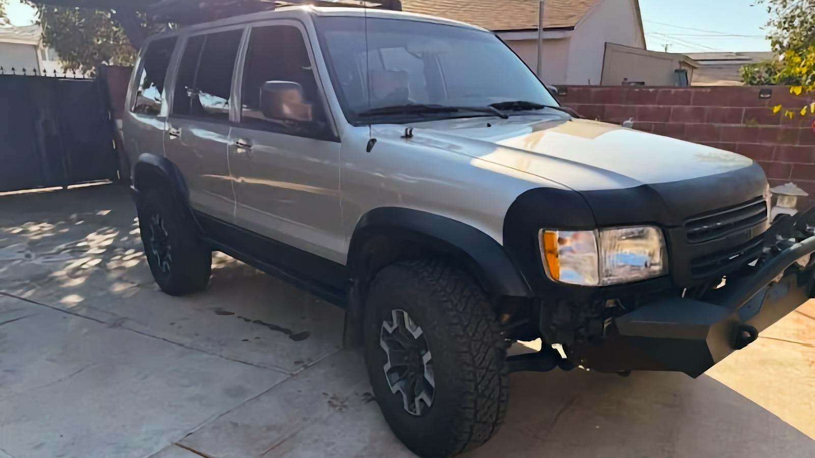 2000 Isuzu Trooper Overlander for $12,999 – Is It an Underrated Deal? | High Quality Images 2000 Isuzu Trooper Overlander for $12,999 – Is It an Underrated Deal? - Complete Specifications, Price & Review 2026
