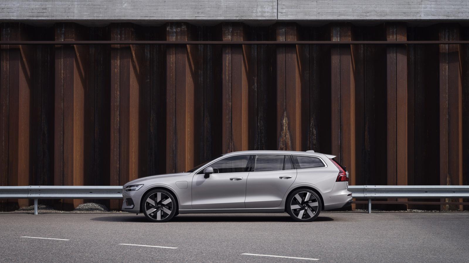 Volvo Says Wagons Are Cool Again – Price, Design & What to Expect - Complete Specifications, Price & Review 2026