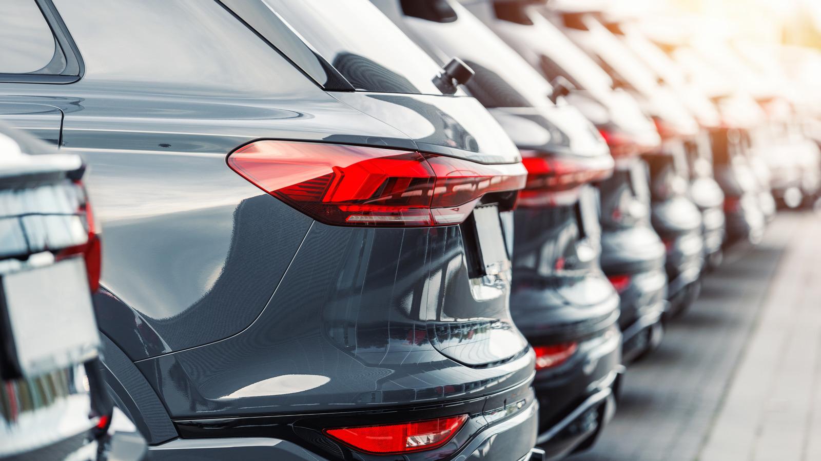 Salvage Title Cars on Dealer Lots: Affordable Option or Hidden Risk? - Complete Specifications, Price & Review 2026